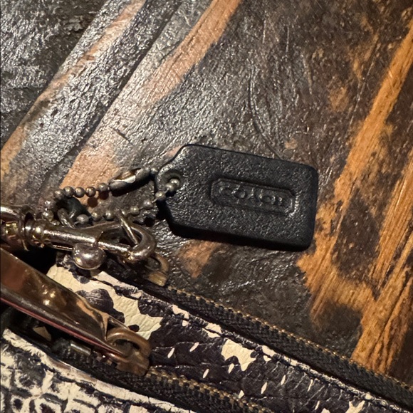 Coach Black and Cream Textured Clutch - Picture 3 of 6